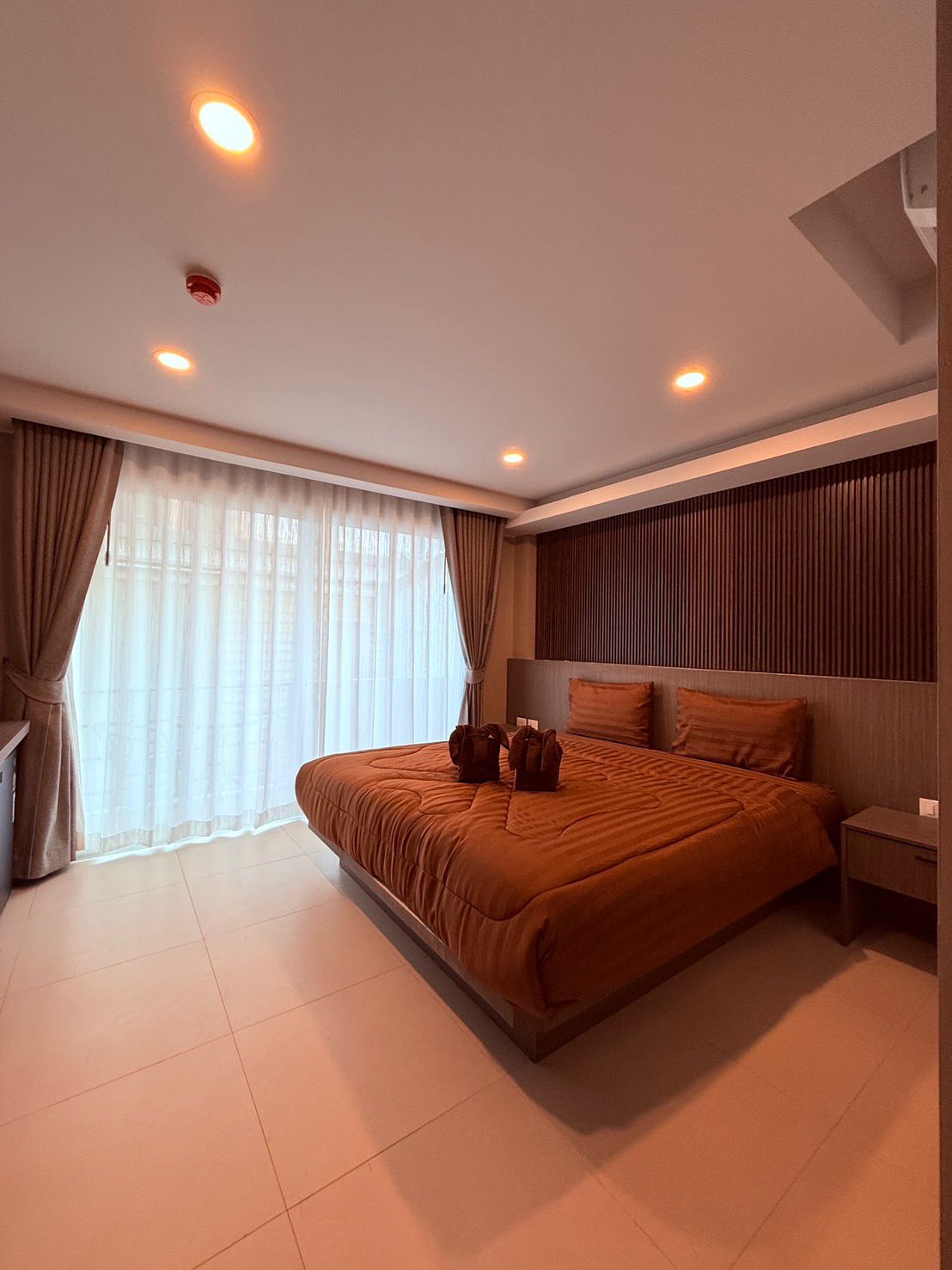 Deluxe Double Room, City View